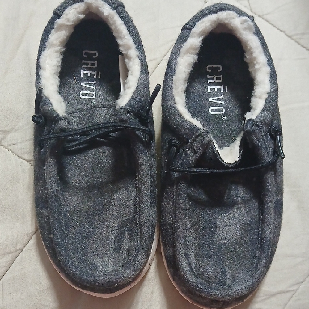Crevo Kids' Gray Fleece-Lined Sneakers